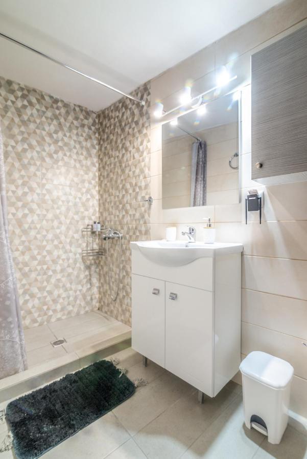 Renovated Loft Near The Center Apartment Heraklion  ภายนอก รูปภาพ