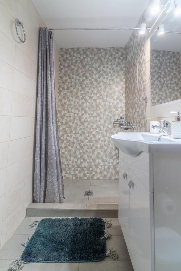 Renovated Loft Near The Center Apartment Heraklion  ภายนอก รูปภาพ
