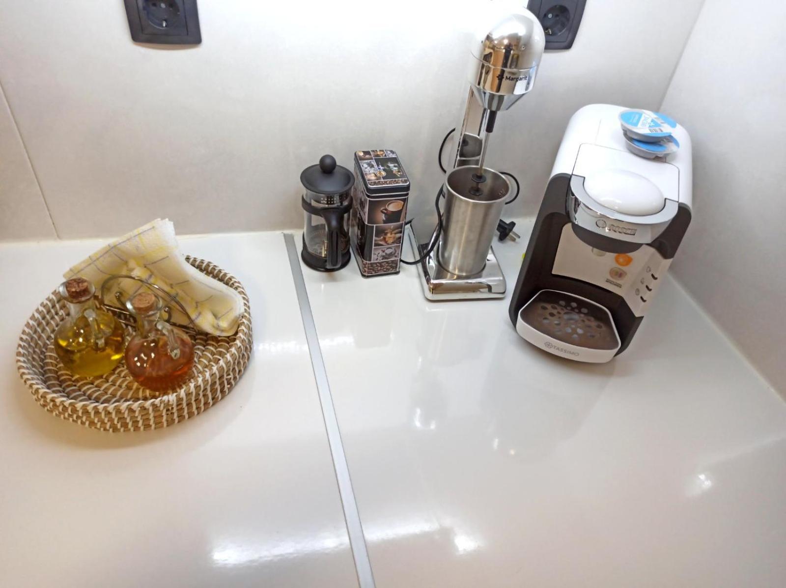 Renovated Loft Near The Center Apartment Heraklion  ภายนอก รูปภาพ